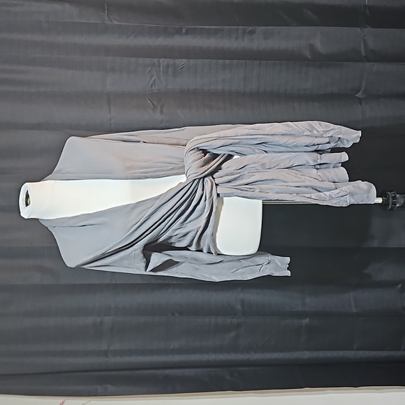 Grey open frontlong front cardigan - Picture 2 of 4